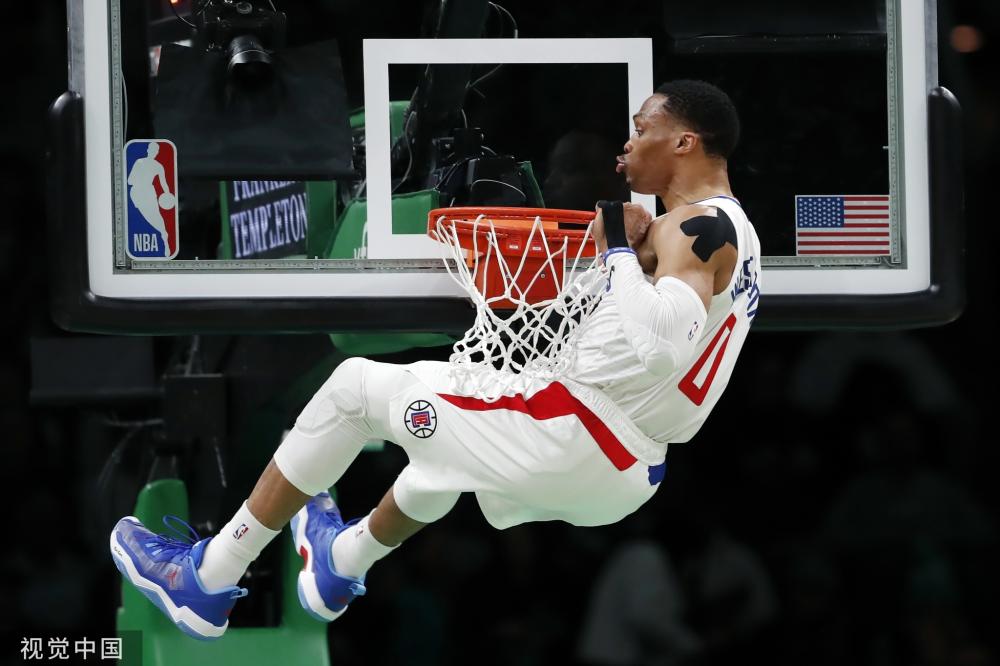 次技惊四座 次技惊四座