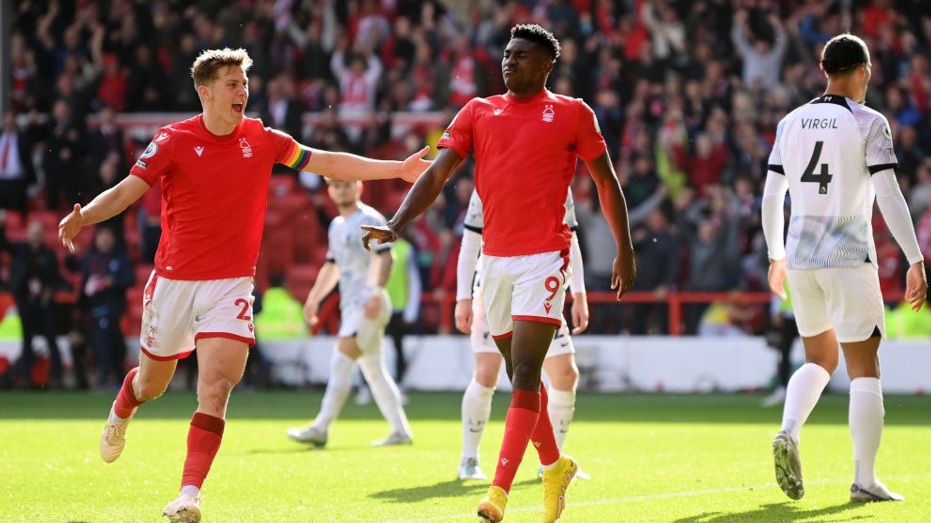 为他提供了 为他提供了