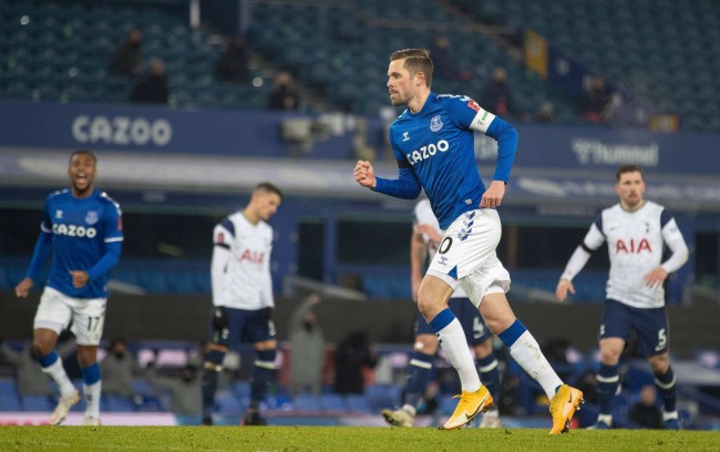 他展示了不 他展示了不